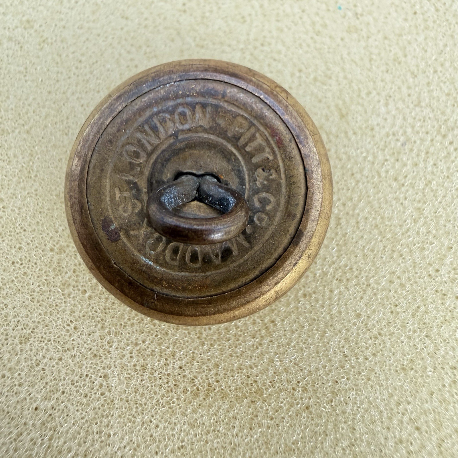 Vtg British Army RAOC Button Royal Army Ordnance Corps Pitt Co London 19.5mm