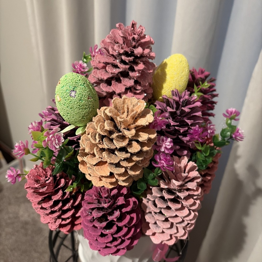 Easter Bouquet 15 cones (only) Assorted sizes/sticks/glitter