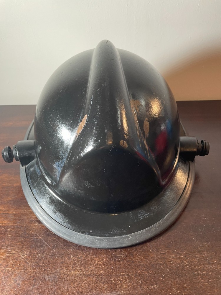 2001 Black Morning Pride Fire Firefighter Helmet Model HLF-PLUS