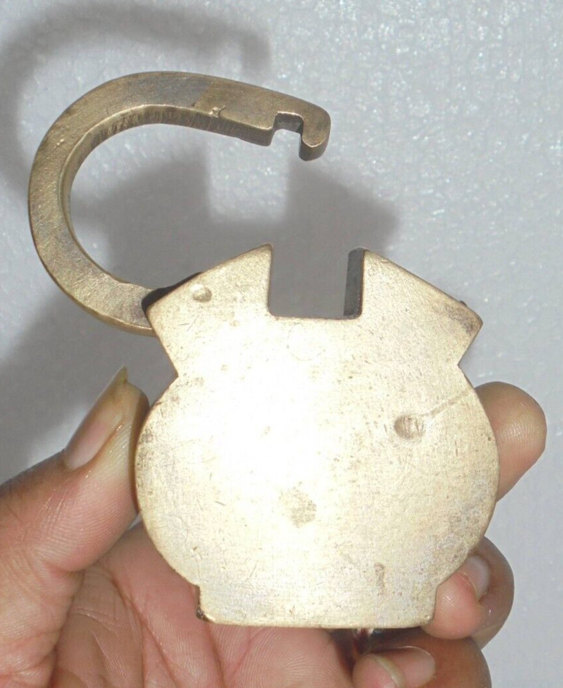 Vintage Brass Sun Engraved Handcrafted Fine Quality Solid Heavy Padlock