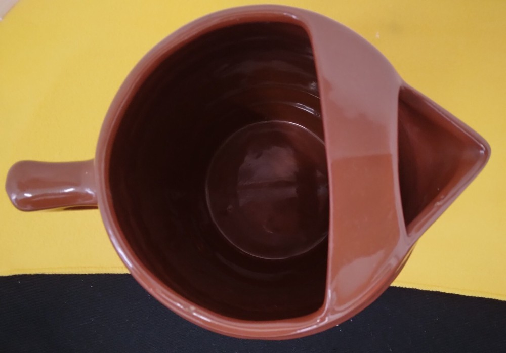 Vintage Large 3 Quart Dark Tan Ceramic Pitcher Ice Lip Unbranded