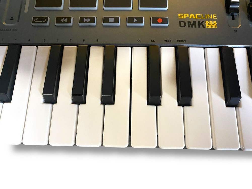 Donner DMK25 Spacline MIDI Keyboard Controller 25 Mini Key Portable USB-C Tested