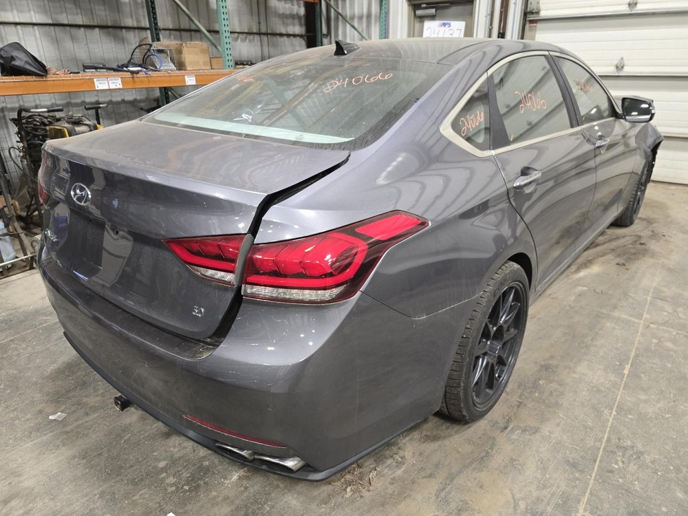 Used Blind Spot Detection System Warning Control Module fits: 2015 Hyundai Genes