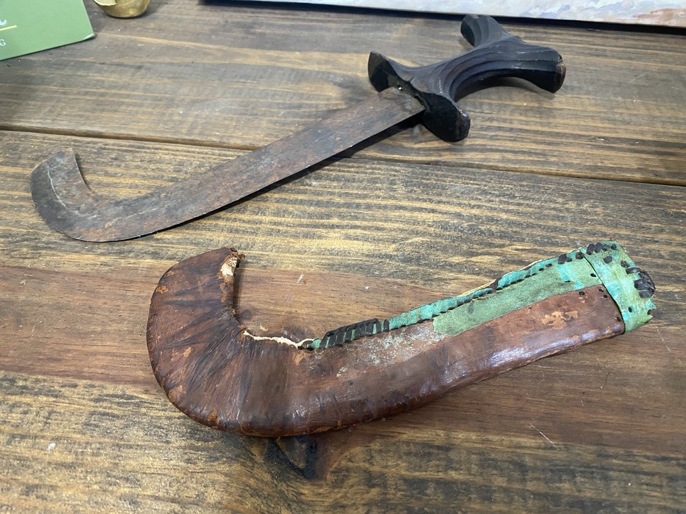 Hadendoa hook knife