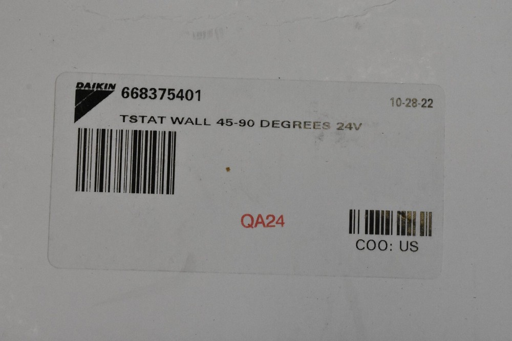 DAIKIN 6683754012 Heat 2 Cool Auto Manual Changeover Hardwired Non-Programmable