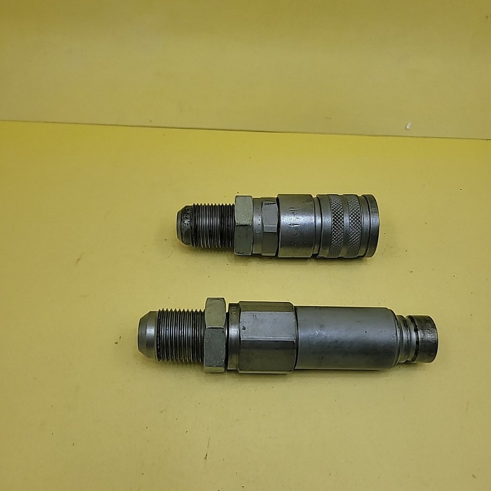 Faster Flat Face Hydraulic Skid-Steer Quick Couplers - 3FFH08 34SAE - used