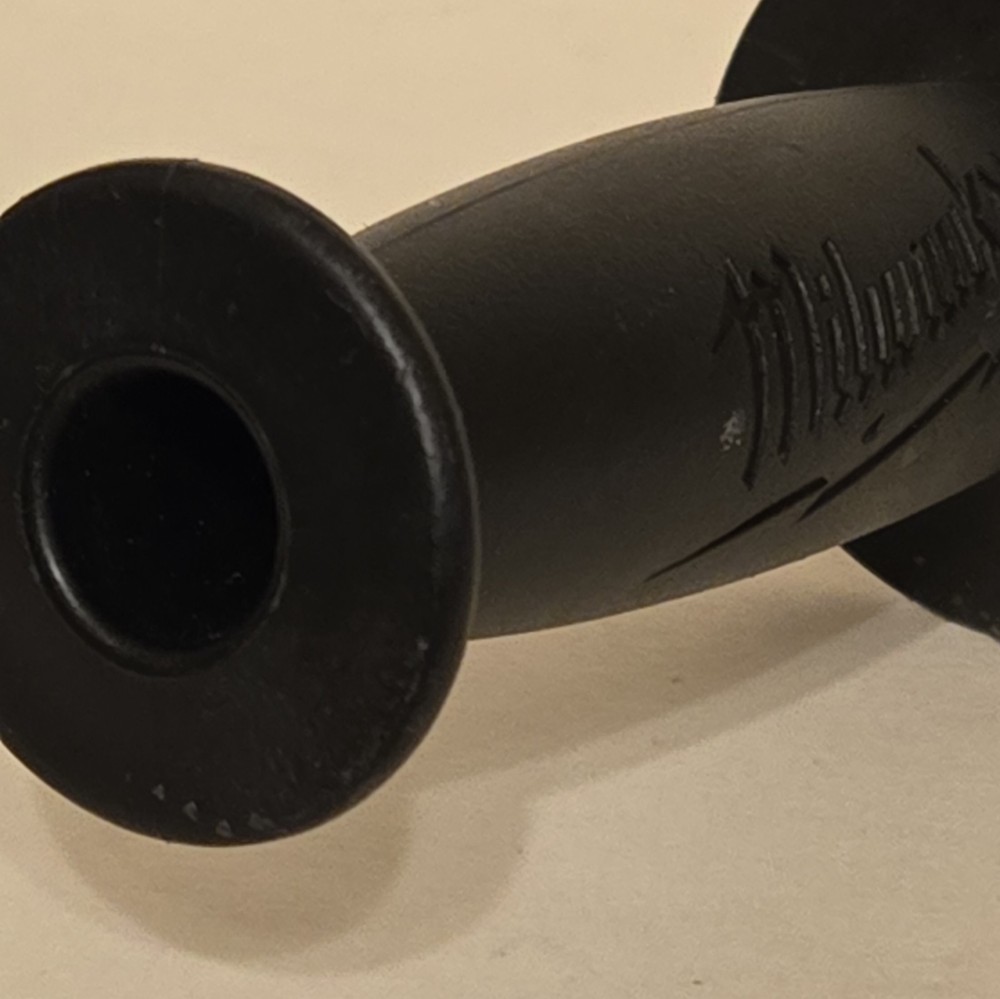 Milwaukee Handle For Fuel Hammer Drills Pre-owned Tool