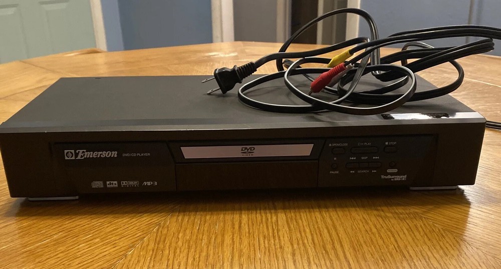 Emerson SRS DVD CD MP3 Player TruSurround EWD7002 Black