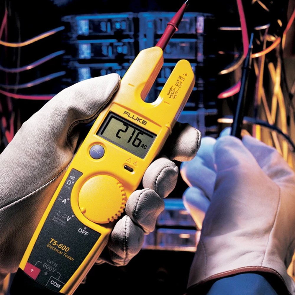 Fluke T5-600 Clamp Meter Continuity Current Electrical Tester