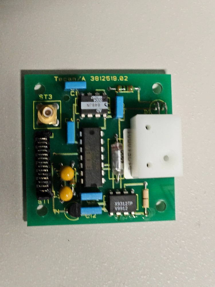 Tecan Ultra PCB Board – 3812519.02 – OEM Control / Interface Module
