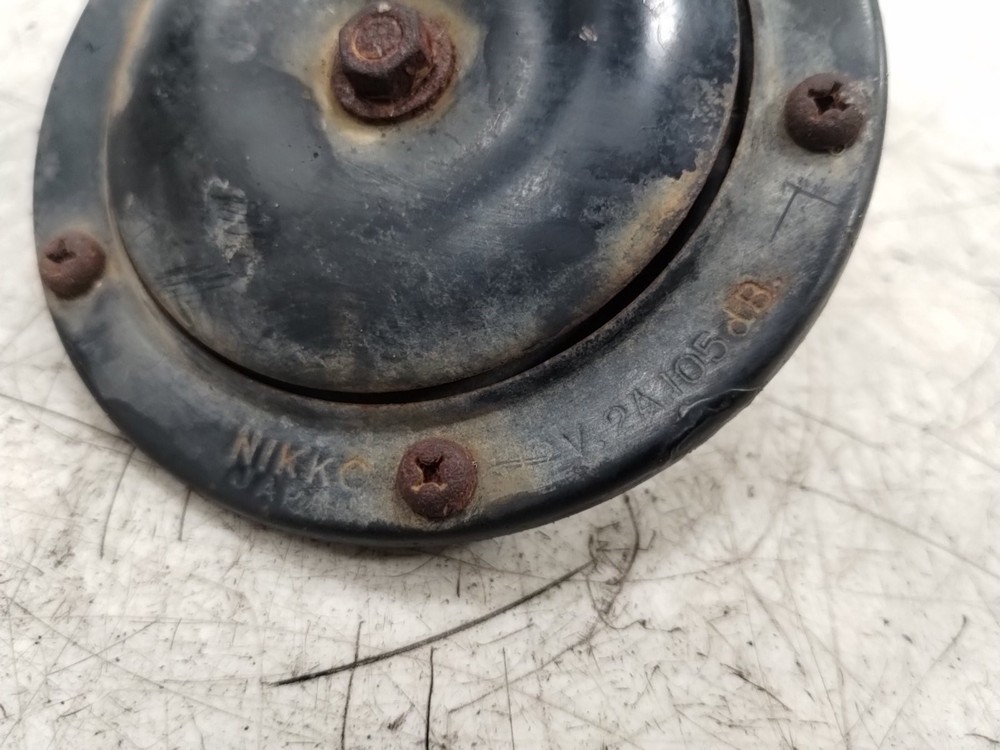 1972 72 Yamaha R5 Horn