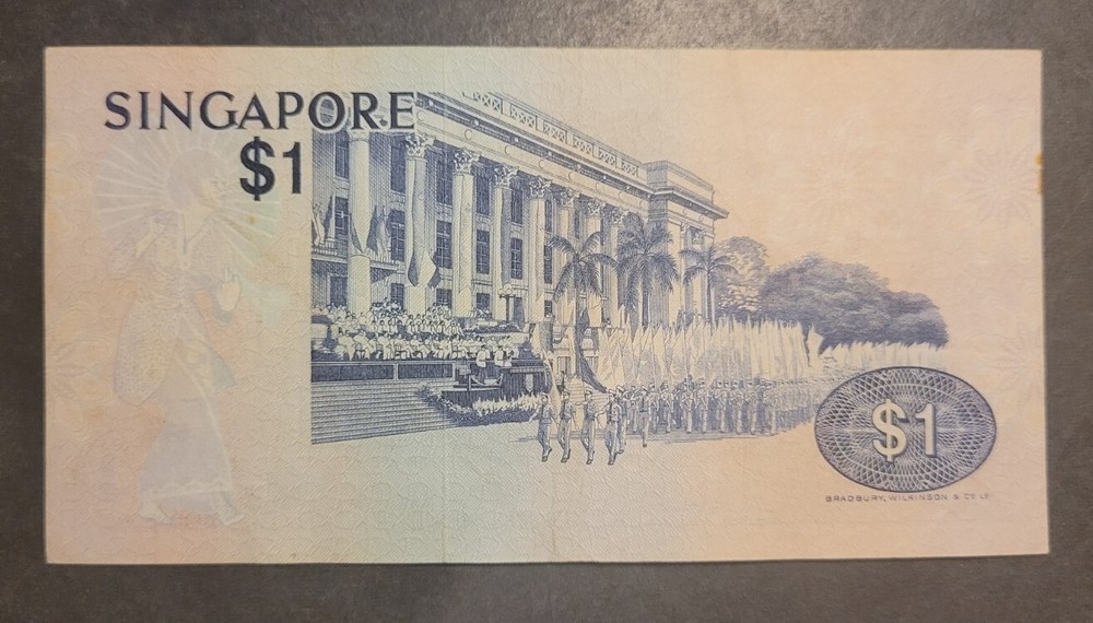 Singapore $1 1976
