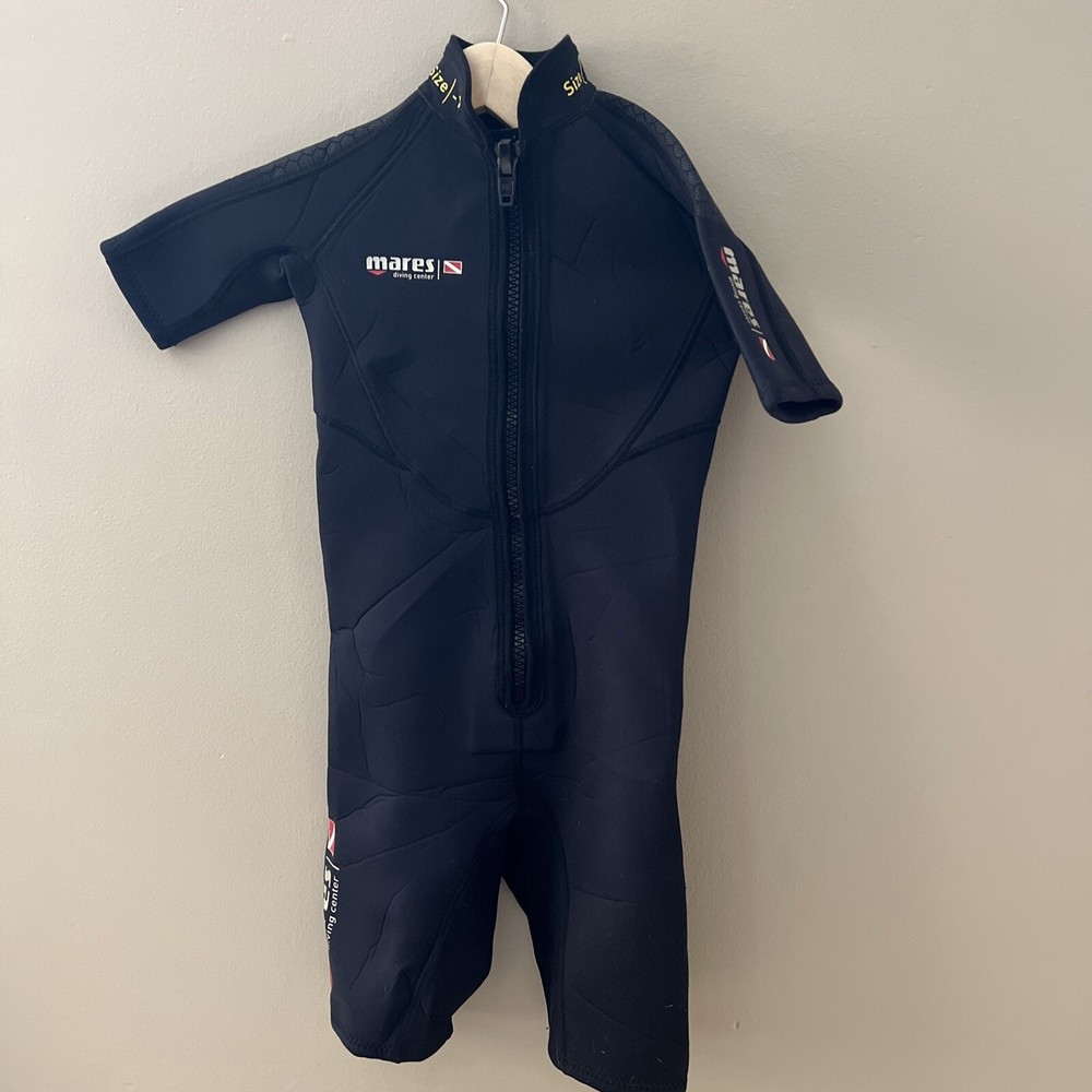 Mares Rover 3.2 shorty Wetsuit Youth size 1 - Great Condition (E2)