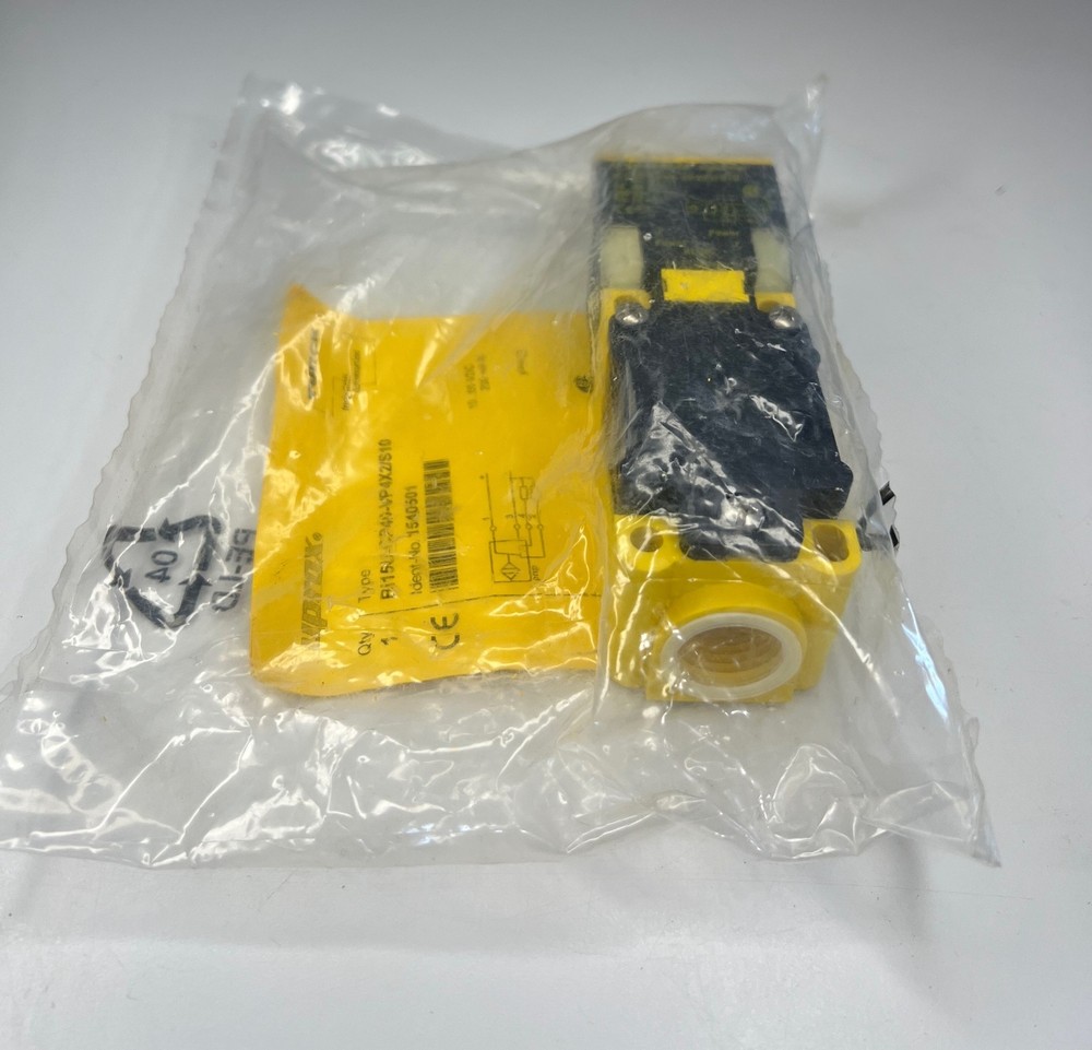 ONE (1) TURCK Embeddable Inductive Sensor 15MM Range BI15U-CP40-VP4X2/S10 (NEW)