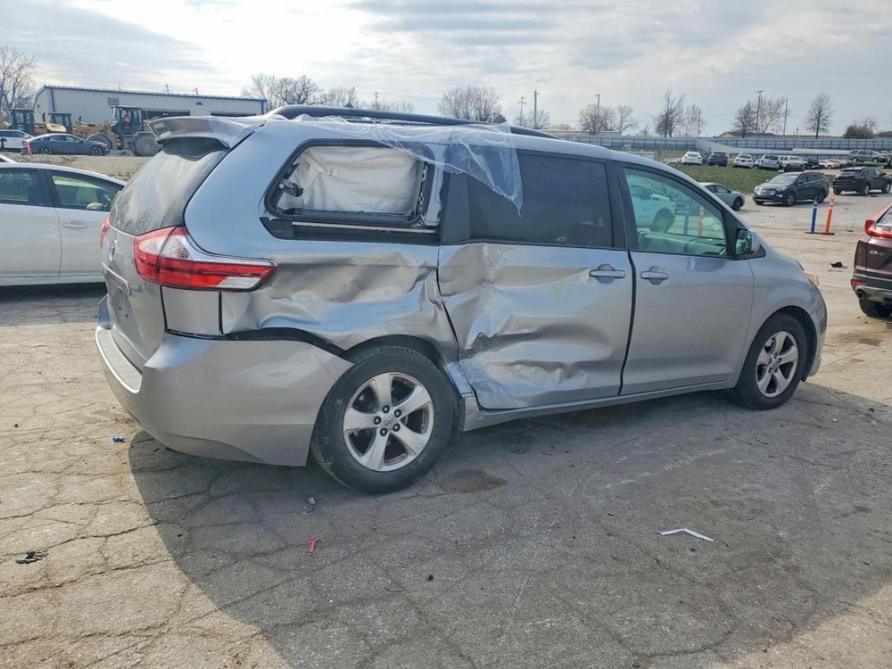 2011-2020 TOYOTA SIENNA Left Fender Left