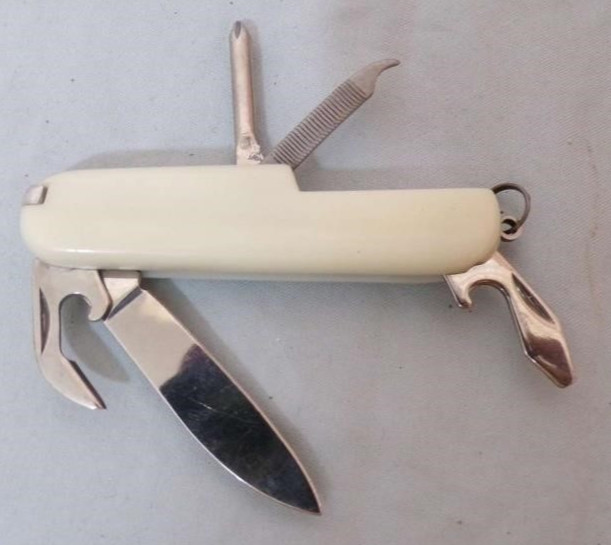 Lot of 4 Multi-function Knives, Including Kamp King