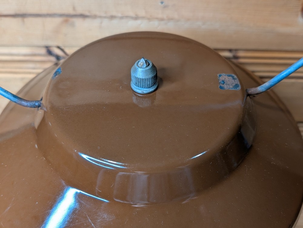 Vintage 1977 Brown Coleman Lantern Model 275