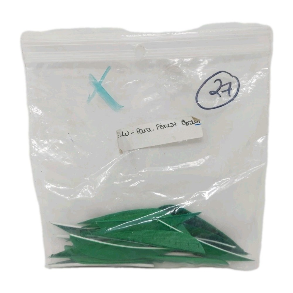 27 Count Archery Arrow Feathers 3" Left Wing: Parabolic Forest Green