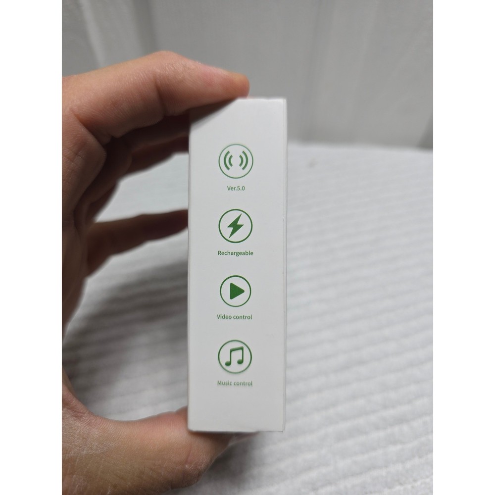 Wireless Bluetooth Remote Controller for Short Videos Music iPhone Android (R