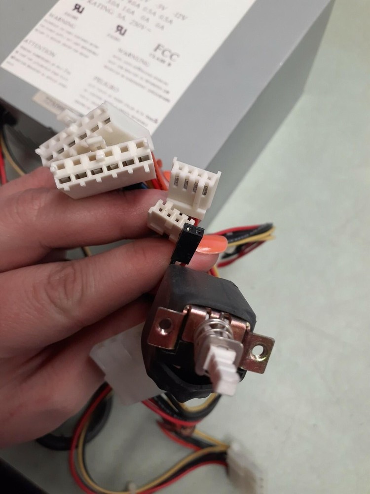 099 EC-230W Switching Power Supply