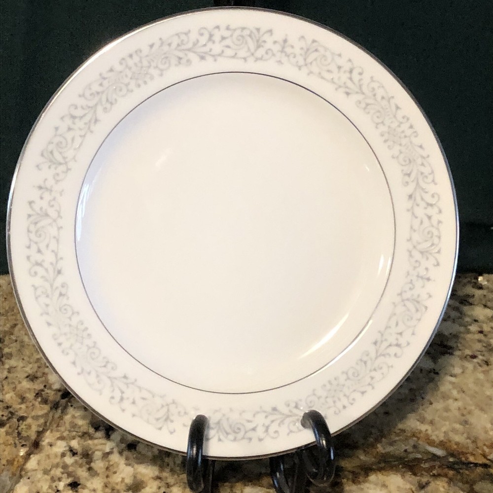 SANGO TIARA 6.5” Bread Plate • RARE  • More available • ABSOLUTELY PRISTINE!