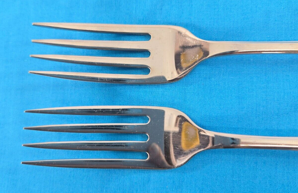 Oneida Maestro St Leger 2 Dinner Forks SSS Stainless Flatware