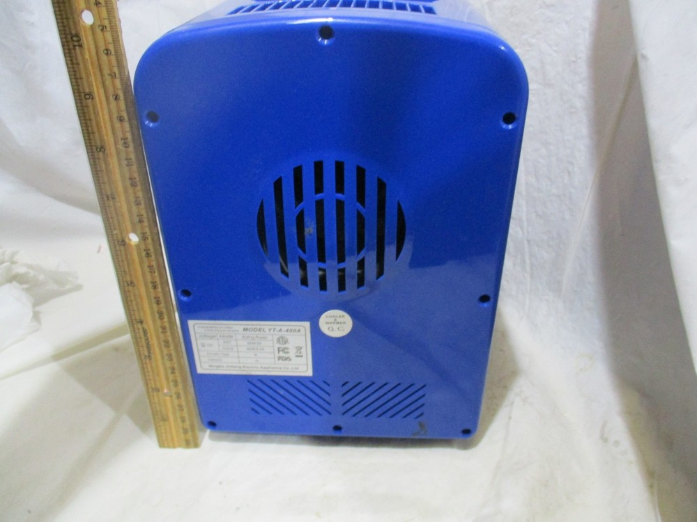 Blue Mini Thermometric cooler/warmer YT-A-400A Size 4L