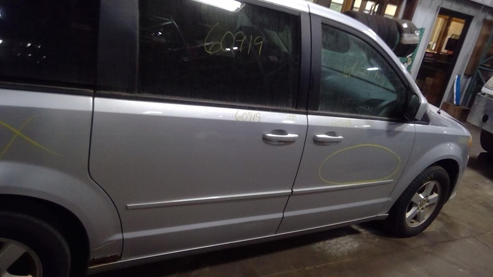 Used Anti-Theft Control Module fits: 2012 Dodge Caravan Theft-Locking Grade A