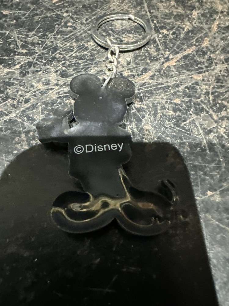 officially licensed Disney Mickey Mouse keyring. Ref Cs2