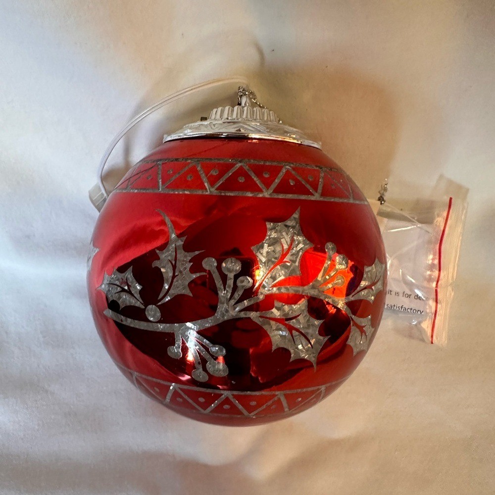NWT Light-up Red & Silver Ornament- 4"