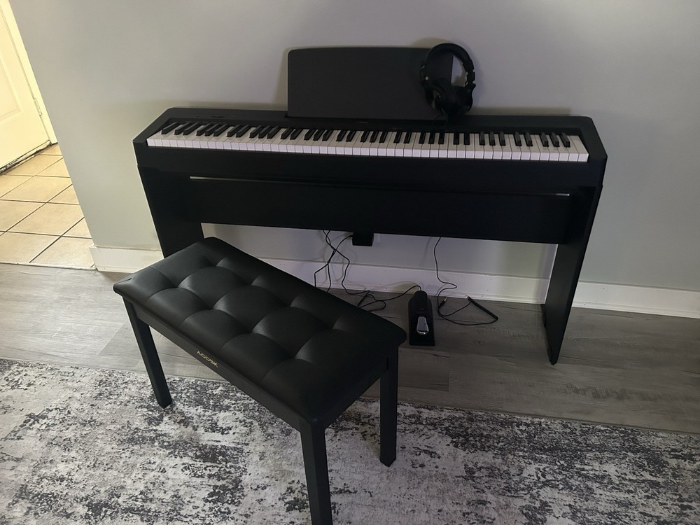 Yamaha P-143 Digital Piano Bundle