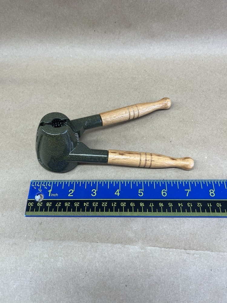 Vintage Wood Handle Nut Cracker Tool – Heavy Duty Walnut & Pecan Shell Opener