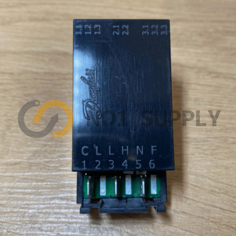 1PC New Danfoss 077F1582 controller 16A 1815 ETC 1H1 Fast delivery