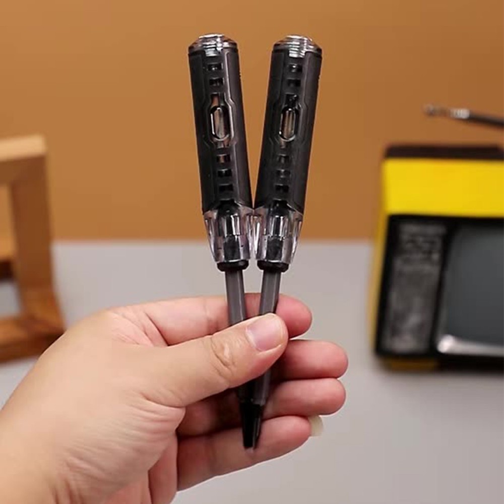 Circuit detection screwdriver with insulated handle for electrician use
