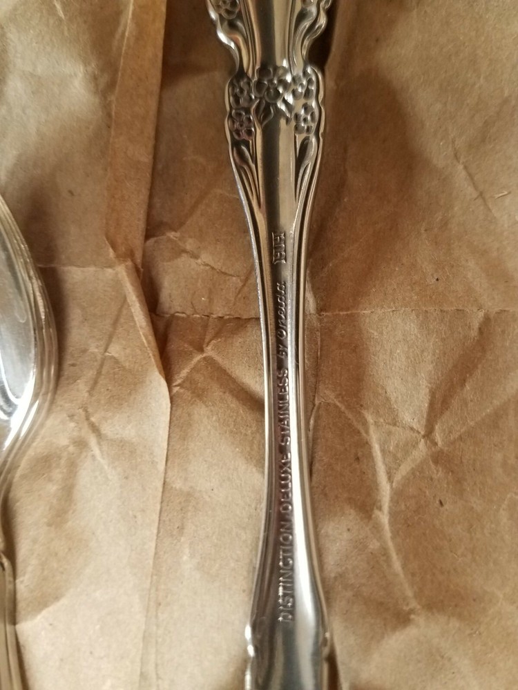 Oneida Raphael Distinction Deluxe stainless " choice singles or groups" great