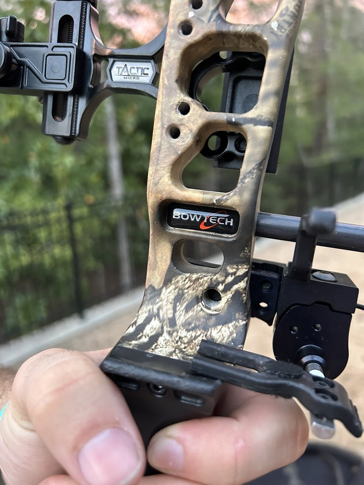 Compound Bow Complete Setup