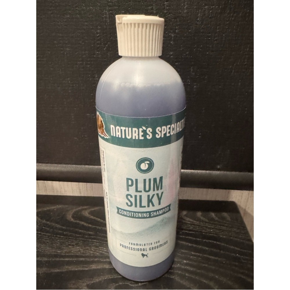 Plum Silky Conditioning Shampoo - Purple