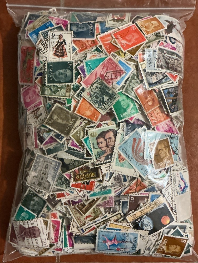 Espania Spain -used postage stamps from Folders