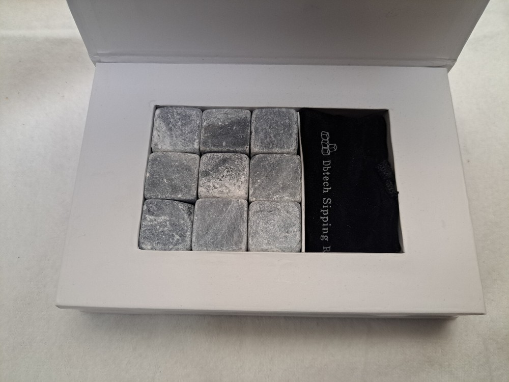 dbtech - Chilling Rocks With Pouch #DB-8745 (Opened Box)