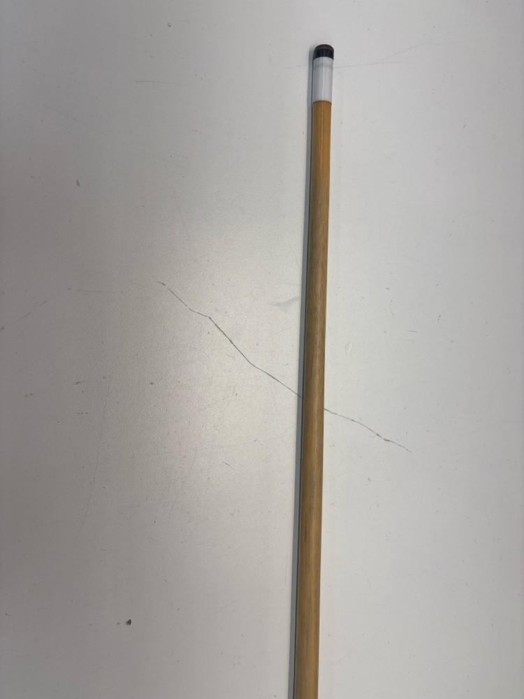 PRE-OWNED PLAYBOY POOL CUE (P23009101)