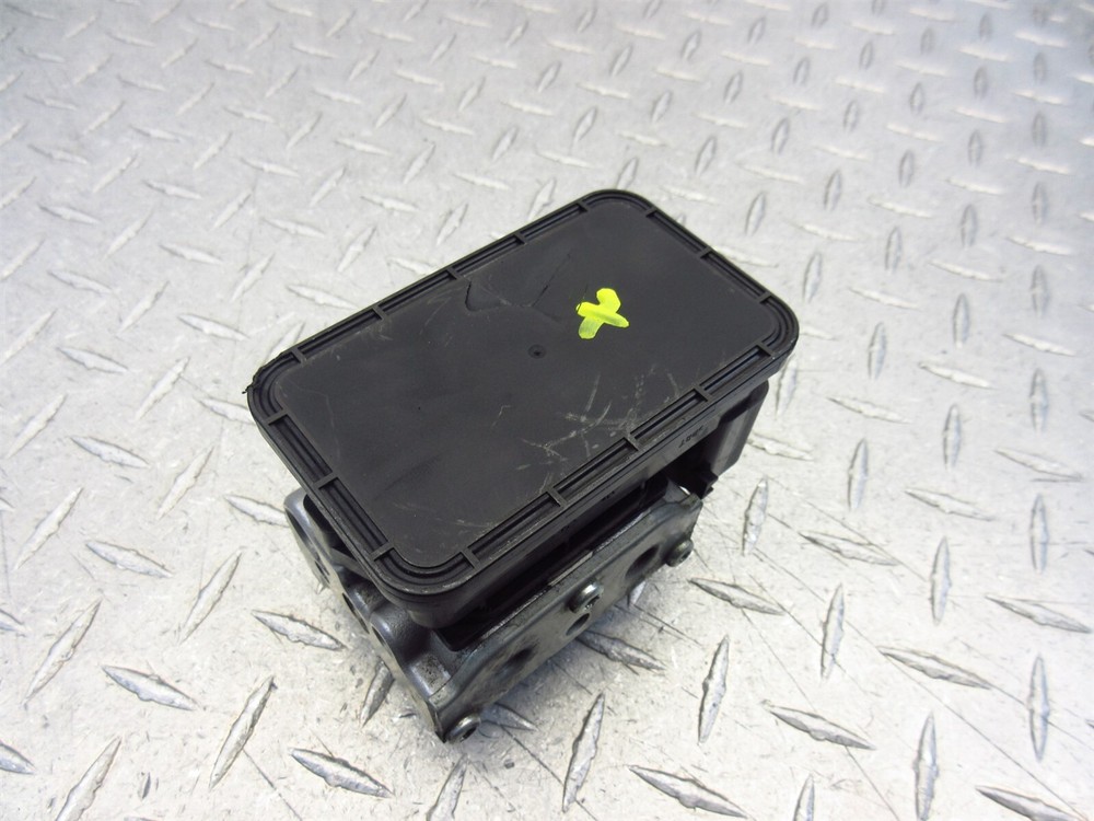 2016 15-18 Indian Chieftain ABS Pump Control Module OEM