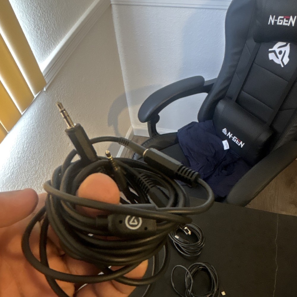 Elgato HD60 S+ Video Capture USB 3.0 HDMI Device with Cables