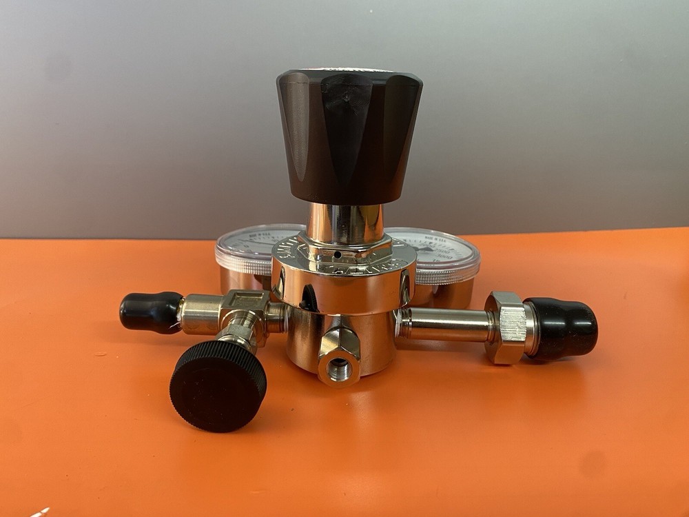 Smith Analytical Regulator Single Stage 3500PSI 1/8” 210-4109