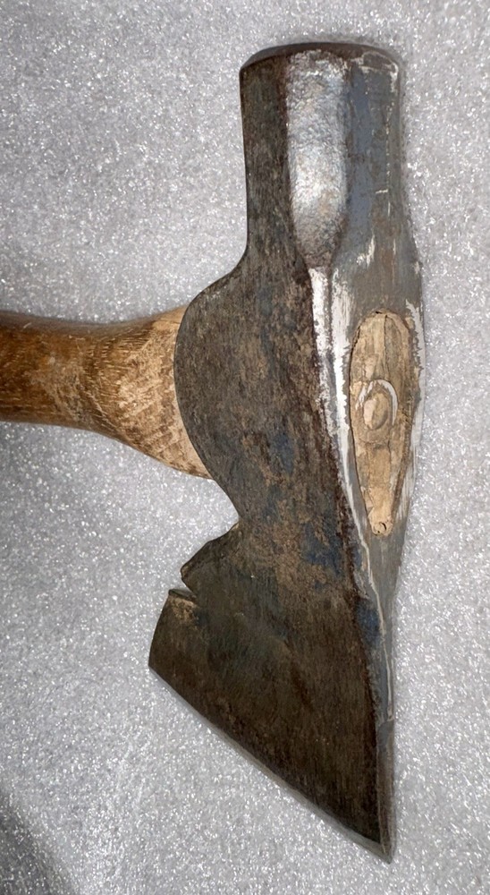 VINTAGE US-89 HATCHET HAMMER