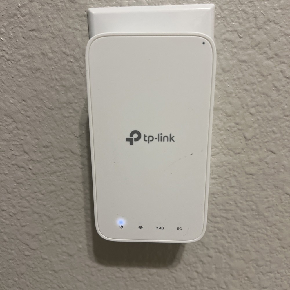 RE300 TP-LINK AC1200 Mesh WiFi Range Extender White Preowned