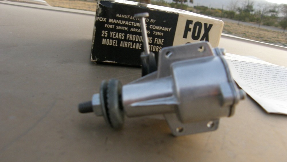 1970 FOX 35 CHROME FINISH STUNT Model Airplane Engine with Box & Instructions