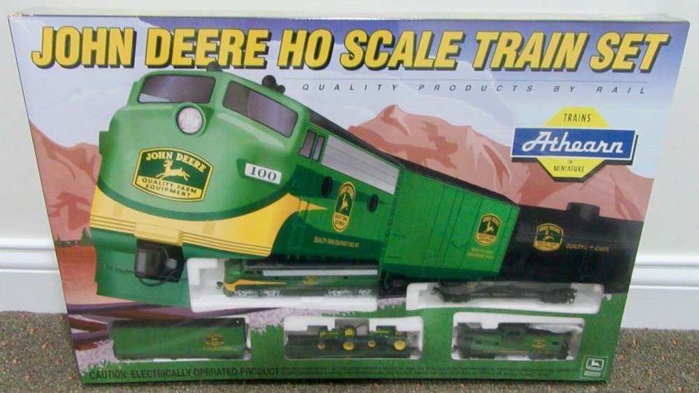 John Deere ( Athearn ) HO Scale Train Set 1st Edition   NIB  1997