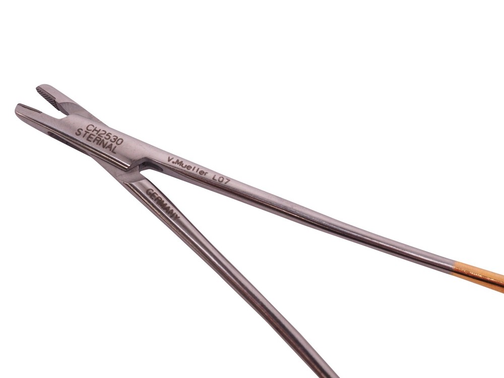 V.MUELLER NEEDLE HOLDER USED GERMANY CH2530