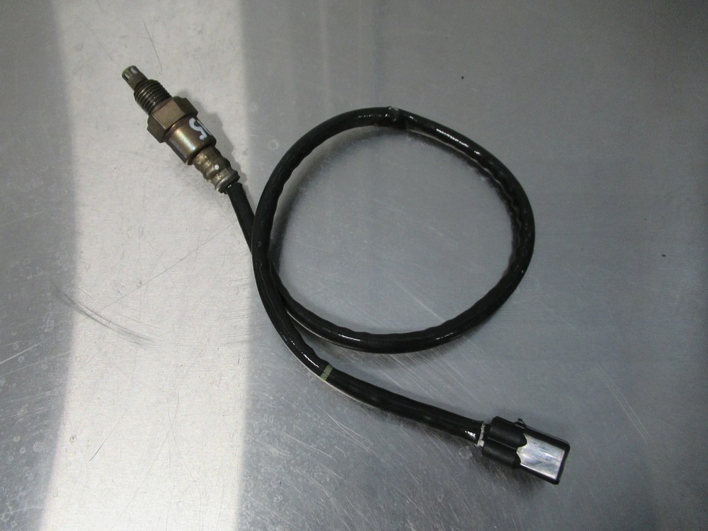 EB1445 2022 22 YAMAHA MT-10 O2 OXYGEN SENSOR 2