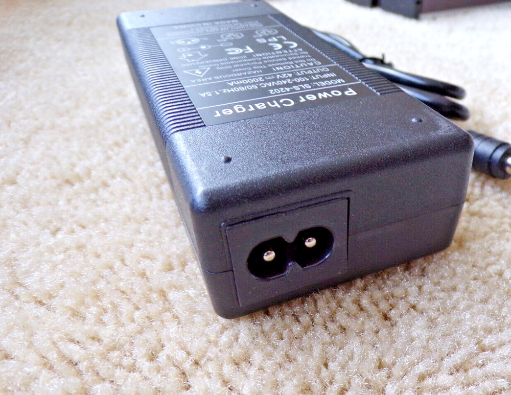 Power Supply 42V - 2000 mA - SLS-4202; aS